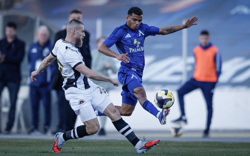 НА ЖИВО: Левски - Локомотив София 3:2, обрат за 