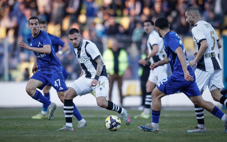 Дисциплинарна комисия глоби Левски и Локомотив София