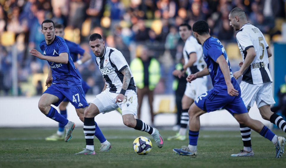 Левски Локомотив София1