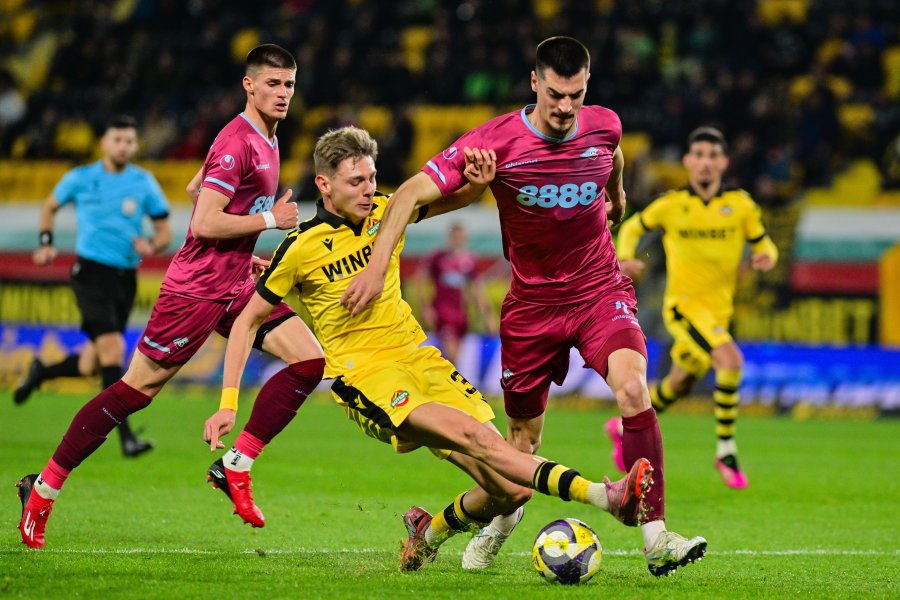 Ботев Пловдив Септември София1