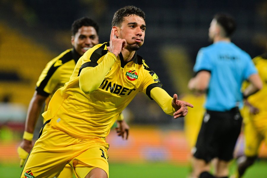 Ботев Пловдив Септември София1