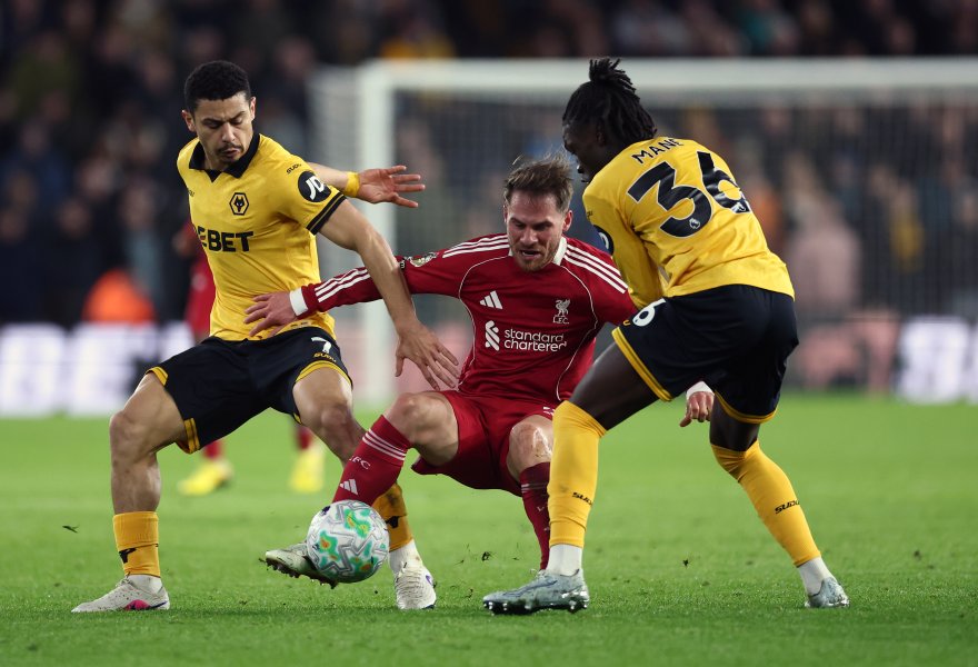 Уулвърхемптън Уондърърс Ливърпул1