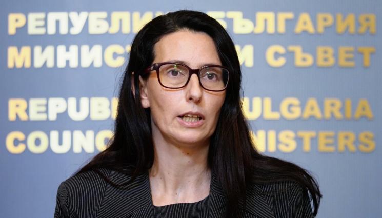 ф - РОКАДА В РЕГИОНАЛНОТО: Ангелина Бонева хвърли оставка, влиза човек от УАСГ!