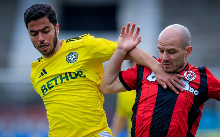 СНИМКИ: Домакинството на Локомотив София на Добруджа