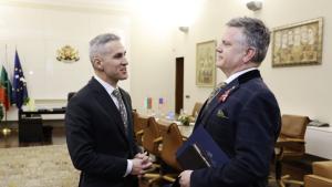 Андрей Гюров с Х Мартин Макдауъл