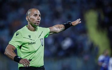 Стана ясно кой ще ръководи дуела между Левски и Локомотив Пловдив