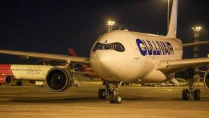 самолет летище васил левски