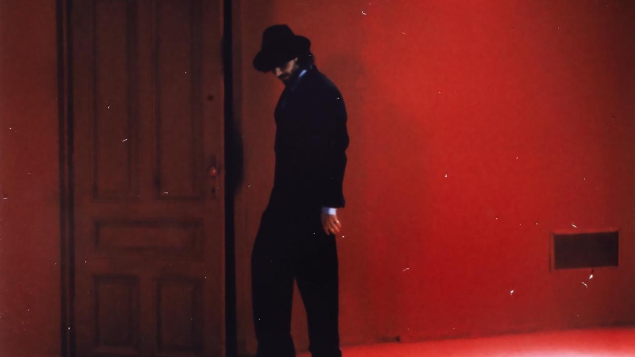 Папи Ханс в „Безсърдечен“ - любовта си тръгва, но взима нещо от теб