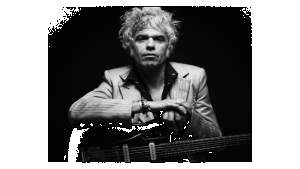 Португалският китарист То Трипш свири в София