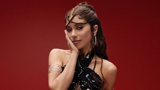 Anitta представя новия си сингъл „Pinterest“