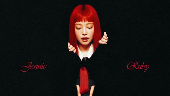 Jennie отбелязва първата годишнина от дебютния си солов албум Ruby със специалното издание Ruby – The Complete Collection