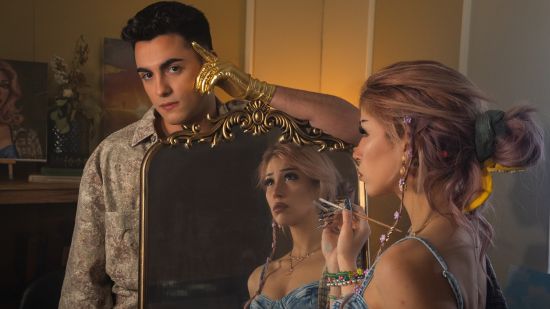 Любовта като „Компас“: XRiS с емоционален музикален дебют