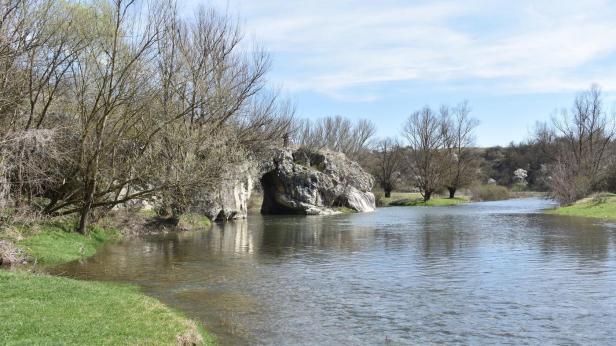 МОСВ нареди почистване на реки и дерета