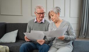 Пенсиите се вдигат с 44 евро