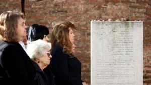 Илияна Йотова