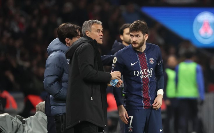 Кварацхелия: Луис Енрике може да ми крещи, но знам, че иска да ме направи по-добър