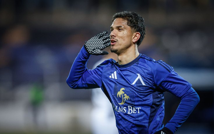 Един гол разделя Евертон Бала от бразилския връх в Левски