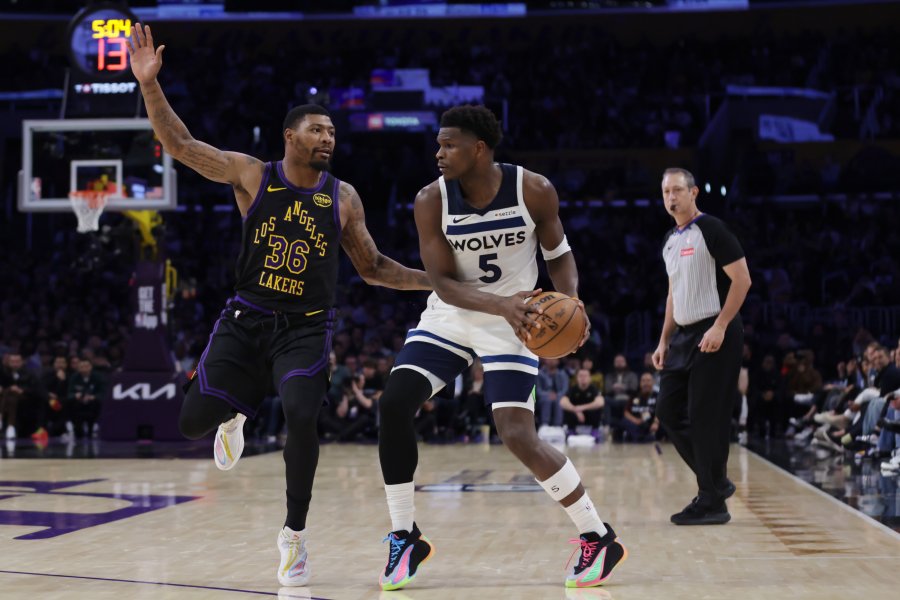 Лос Анджелис Лейкърс Минесота Тимбъруулвс1