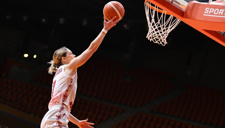 Национален отбор по баскетбол за жени - Баскетболистките смазаха Азербайджан