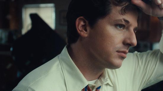 Charlie Puth издава най-новия си сингъл „Home“ Ft. Hikaru Utada