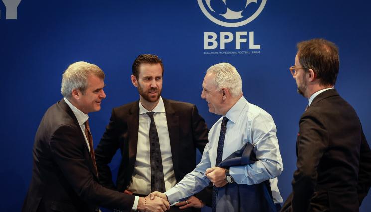 Христо Стоичков - Христо Стоичков е специален гост на Генералната Асамблея на Европейските лиги