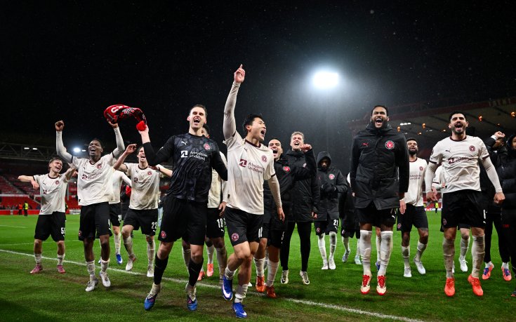 Мениджърът на Нотингам се ядоса: Мидтиланд празнува твърде много и твърде рано