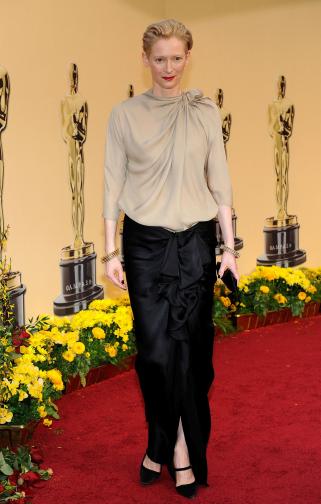 Оскар награди рокли