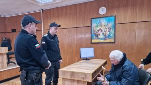 Смолян мъж кражба параклис