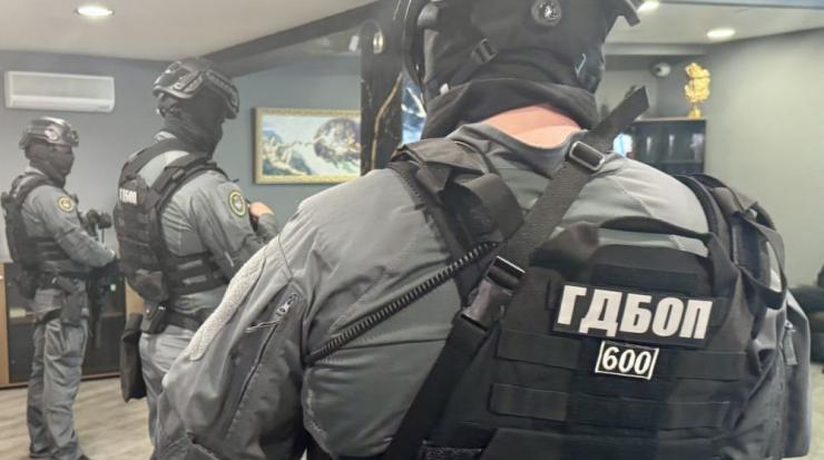 ГДБОП разби брутална група за рекет на граждани