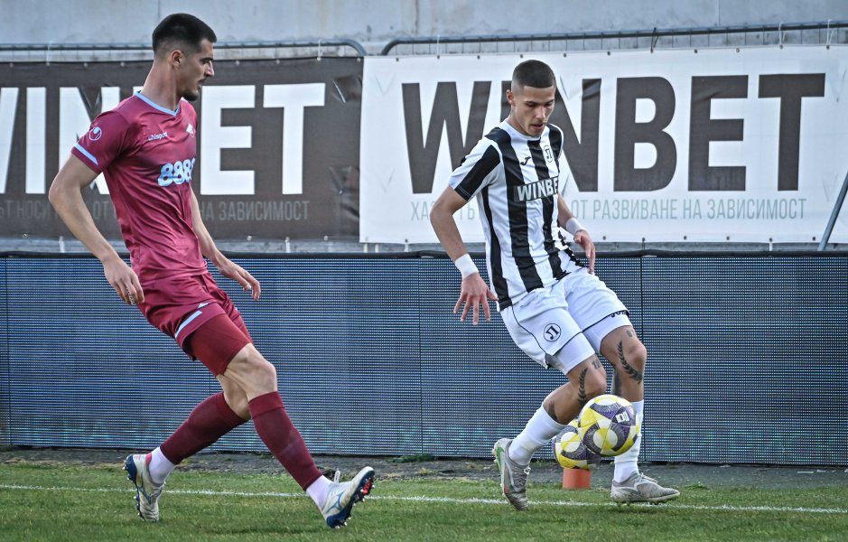 Локомотив Пловдив и Септември София1