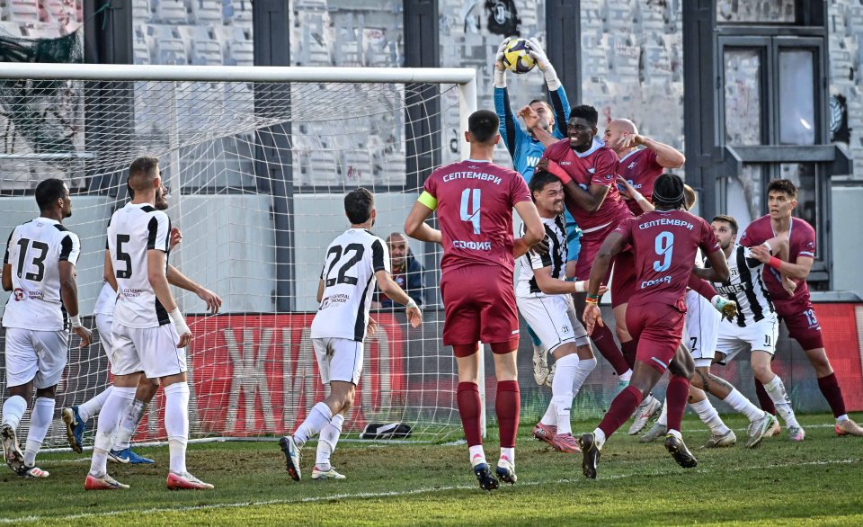 Локомотив Пловдив и Септември1