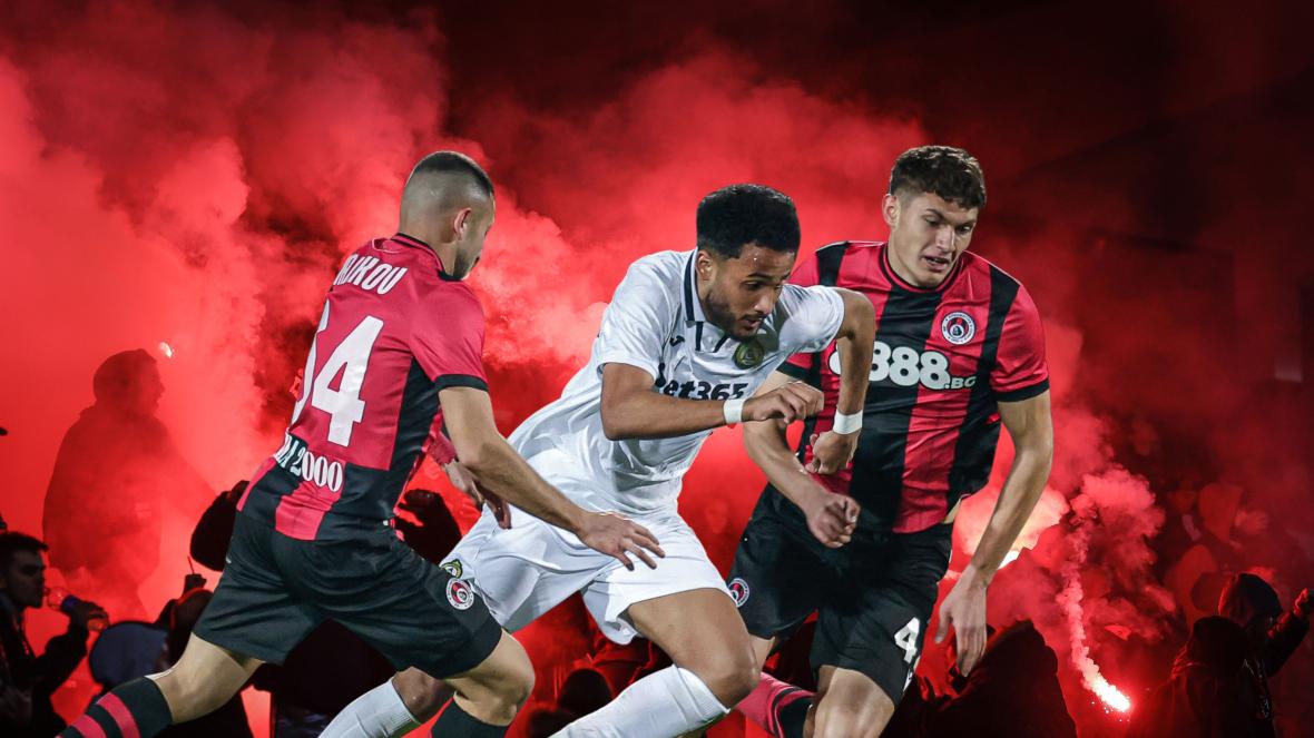 Славия Локо София