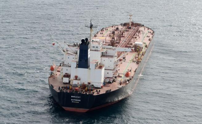 Нов удар срещу руския „сенчест флот“: Швеция задържа капитан на танкер