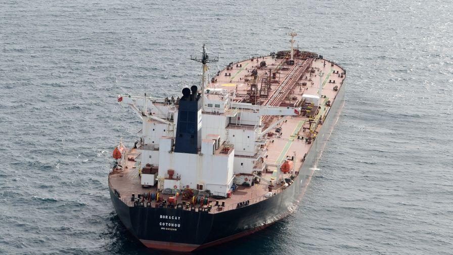 Нов удар срещу руския „сенчест флот“: Швеция задържа капитан на танкер