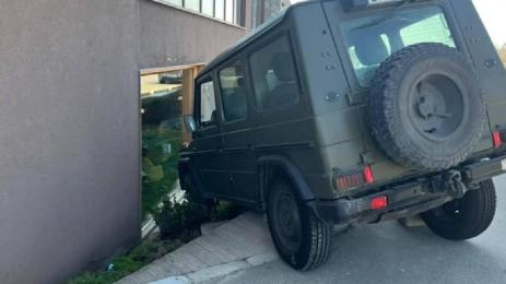 военен джип