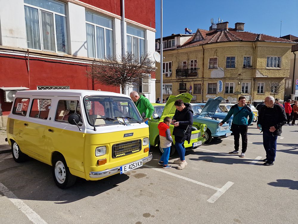„Трабант фест“  събра над 150 ретро автомобила