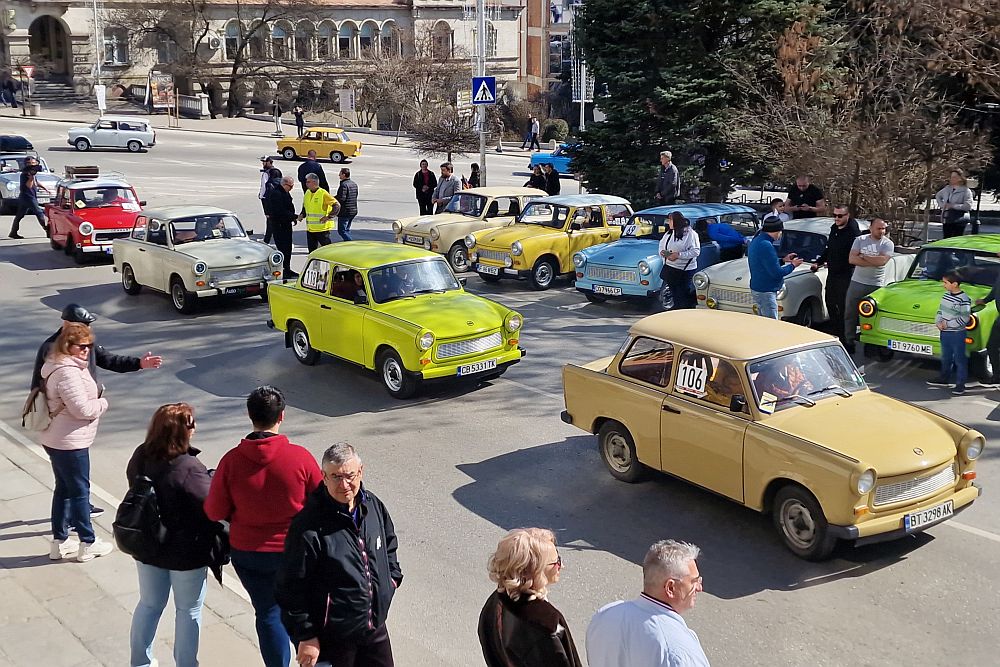 „Трабант фест“  събра над 150 ретро автомобила