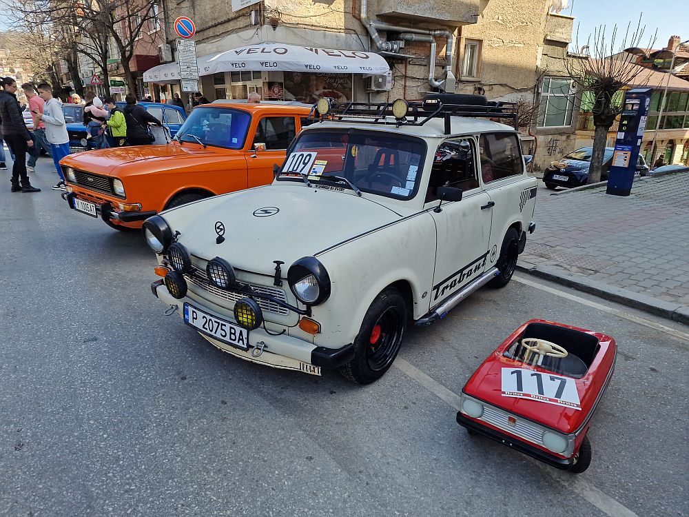„Трабант фест“  събра над 150 ретро автомобила
