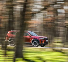 Dacia Bigster Hybrid 150 4x4