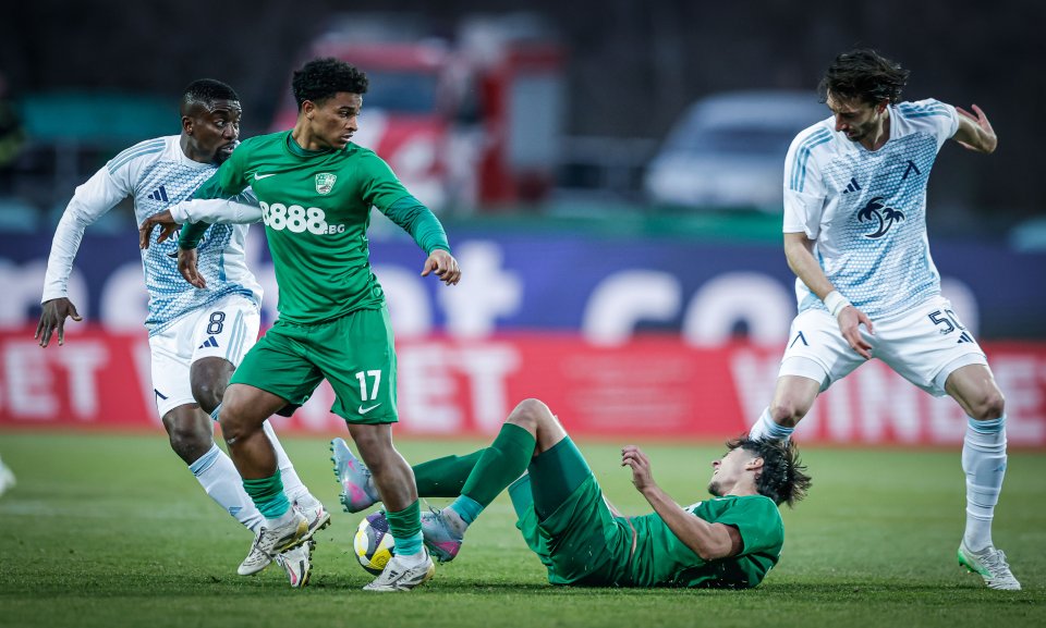 Берое Левски1