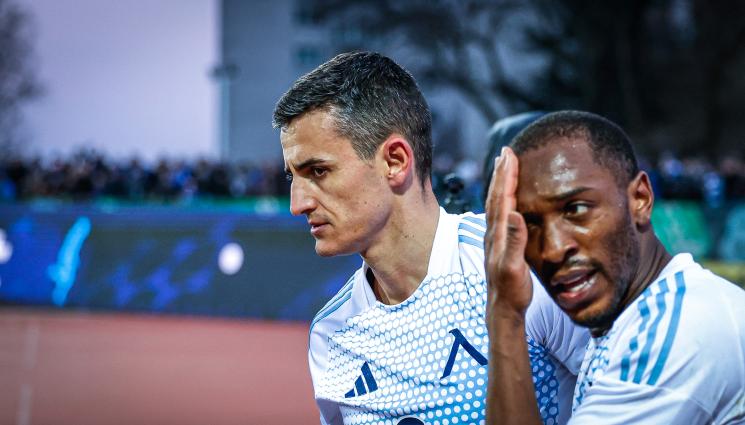 Футбол - Левски превзе с вътрешен човек крепостта на Берое