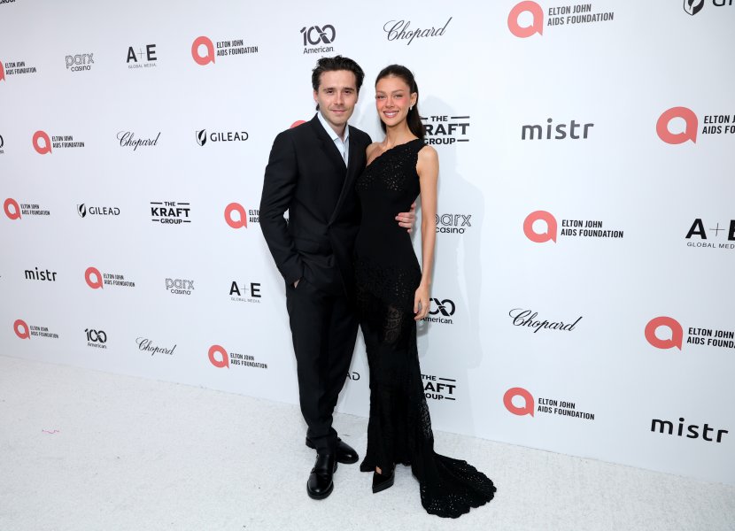 Бруклин Бекъм и Никола Пелц1