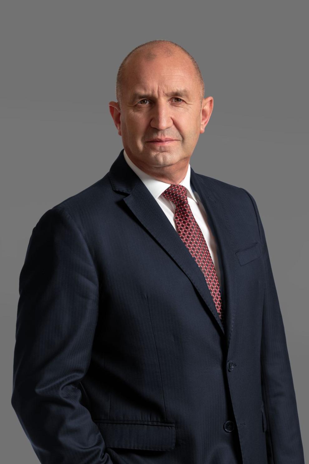 Румен Радев