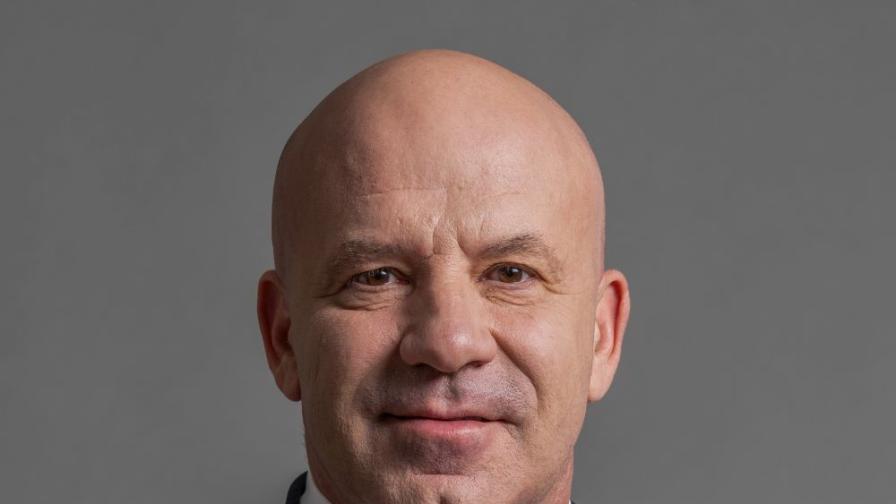 Енчо Керязов - световноизвестният български акробат е номинацията за спортен министър
