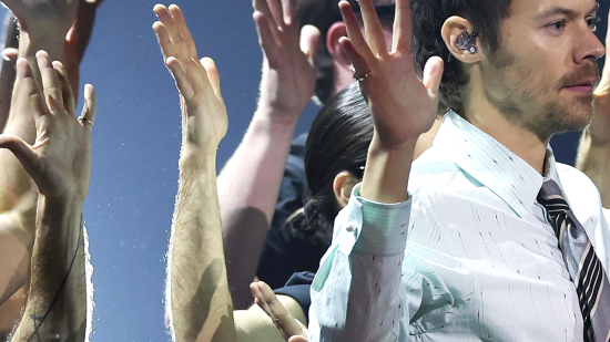 Хари Стайлс посвети песен в памет на Лиъм Пейн на концерт в Ню Йорк