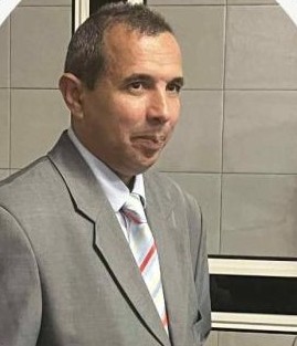 Божидар Иванов