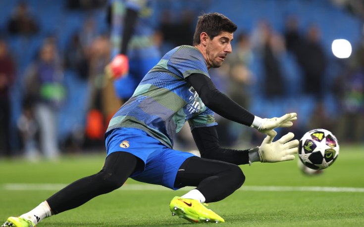 Куртоа получил контузията още на загрявката на „Етихад“