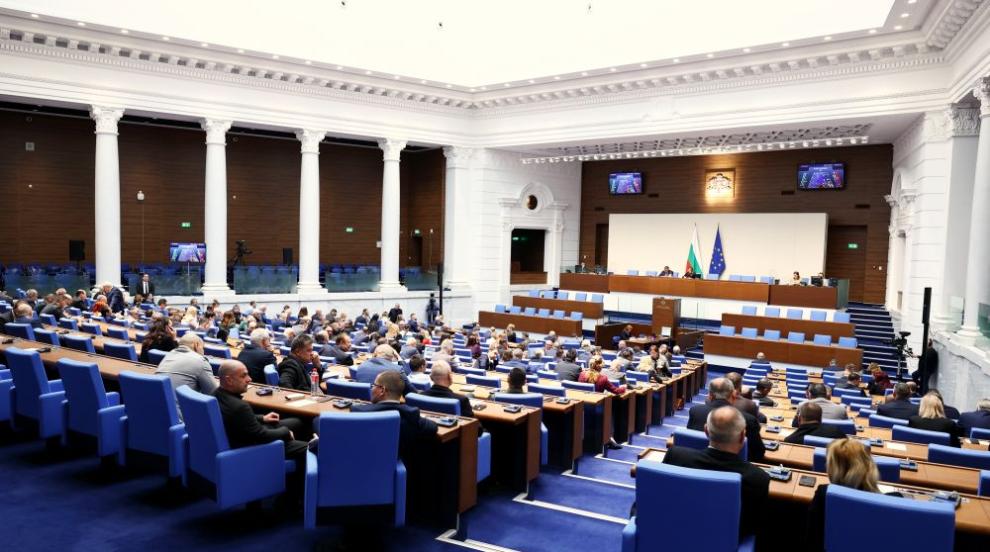 Ето кои депутати влизат на мястото на избраните министри в кабинета „Радев“
