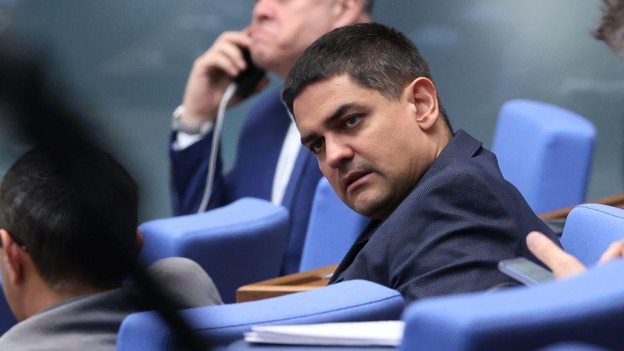 МЕЧ регистрира листите си с кандидати за народни представители