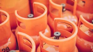 газови бутилки газ